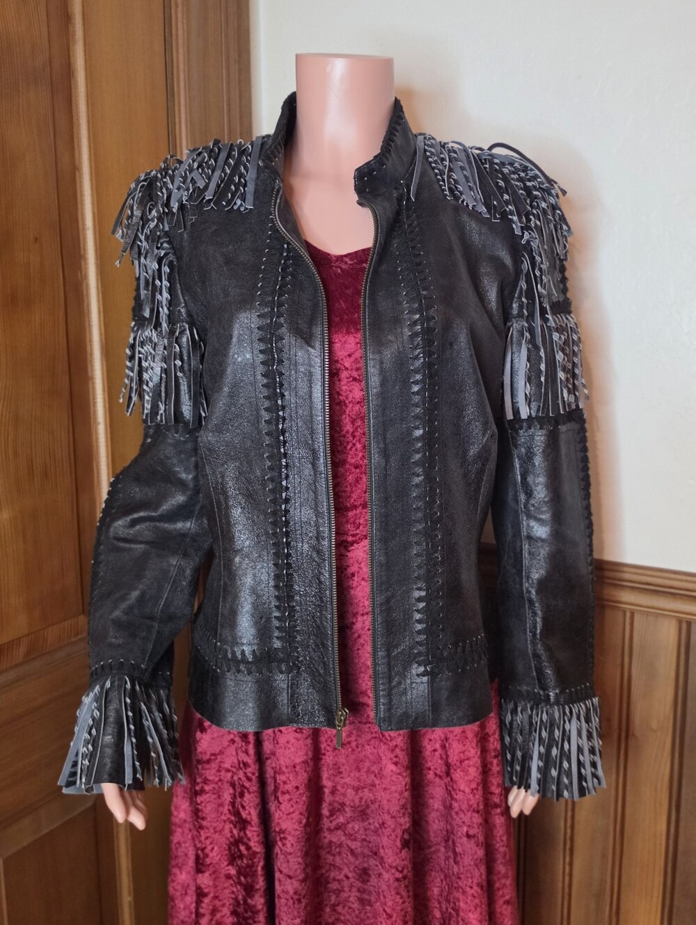 NWOT Vntg Double D Ranch Paint Your Wagon Black Leather Fringe Whipstitch Jacket - Picture 3 of 12